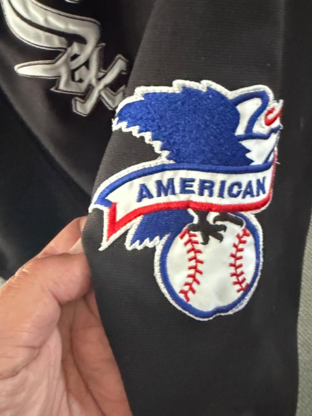 Chicago White Sox lightweight jacket - Picture 3 of 5